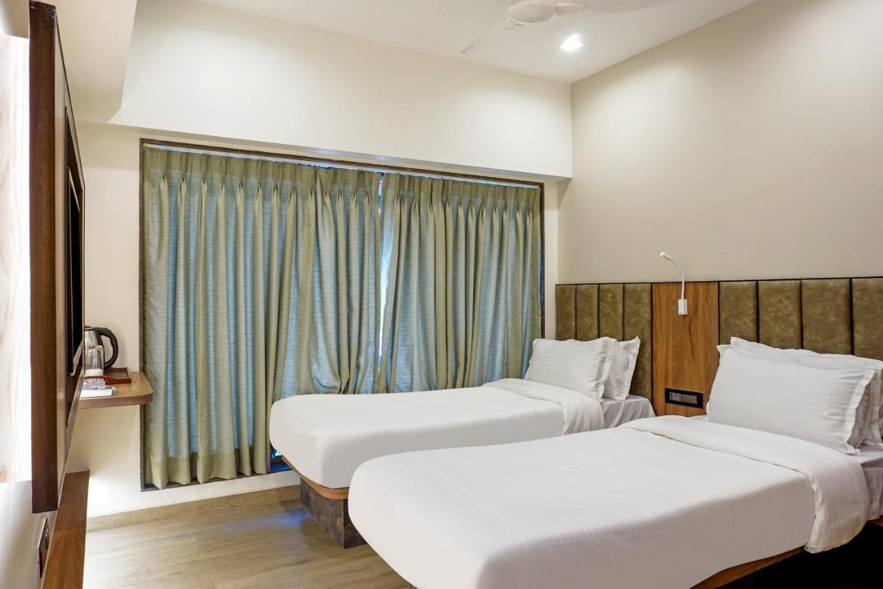 Hotel Olten Bombay Esterno foto